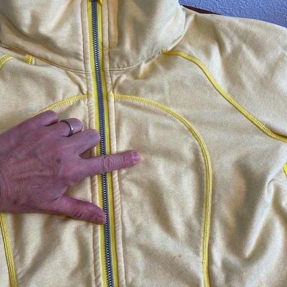 Lululemon athletica women define Jacket Size  2 - Picture 8 of 12